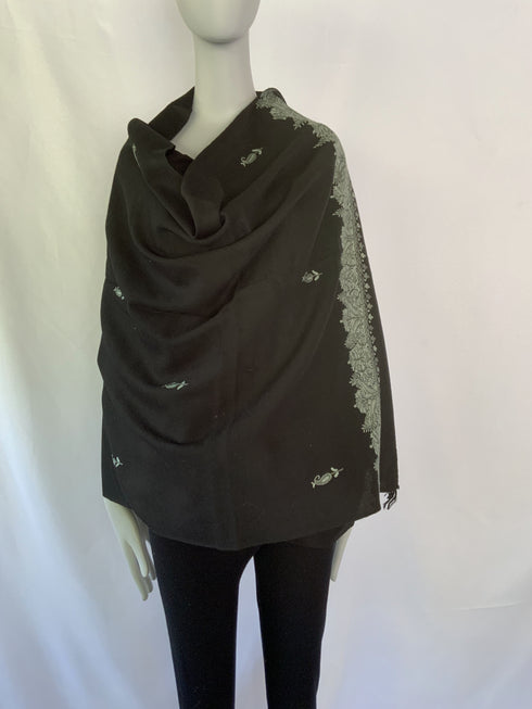 Hand Embroidered Aari Border with Small Motif